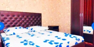 Гагра: Гостевой дом Династия