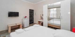 Адлер: Гостевой дом Чайка