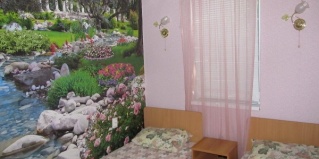 Геленджик: Гостевой дом Тихий сад