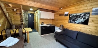 Архыз: Гостевой дом Берлога 09