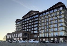 Отель Apartments in Sunny Valley в Сыростане