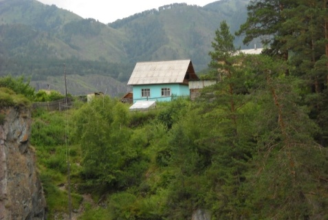 Чемал: Коттедж У острова Патмос