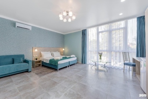 Геленджик: Гостевой дом Журавли