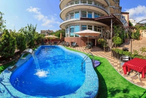 Лоо: Отель Лоогуна