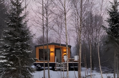 пос. Парконмяки: Глэмпинг Хюгге Кэмп Карелия