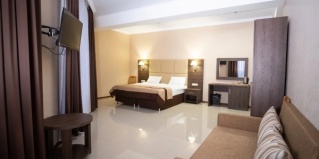 Архыз: Турбаза Орлиное гнездо