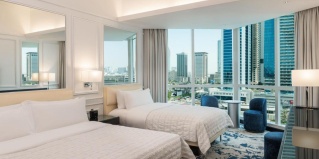 Dubai: Курортный отель Le Meridien Mina Seyahi