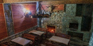 Архыз: Турбаза Орлиное гнездо