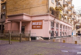 Отель Deluxe City Hotel в Баку