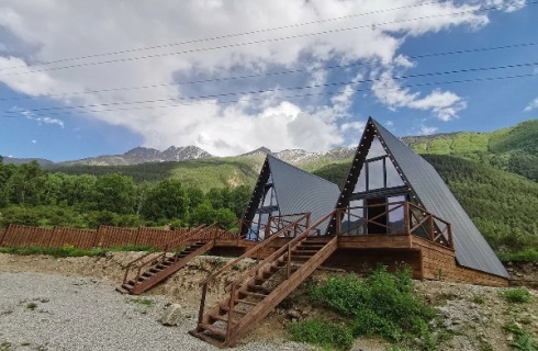 с. Эльбрус: Коттедж Red Hill Elbrus