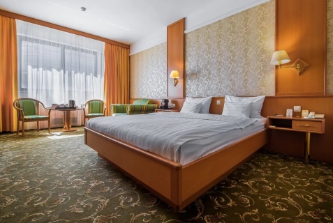 Екатеринбург: Отель Атриум Палас Отель