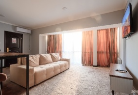 Отель Vivaldi International Hotel в Алматы