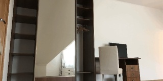 Янтарный: Отель Robertina