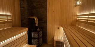 Захаровский район: Отель Ливадия