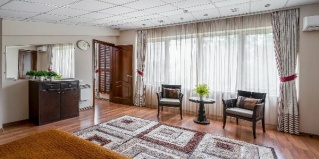 Владивосток: Отель Rial