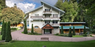 Домбай: Отель Белалакая