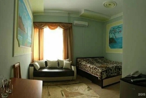 Астрахань: Отель Сюрприз