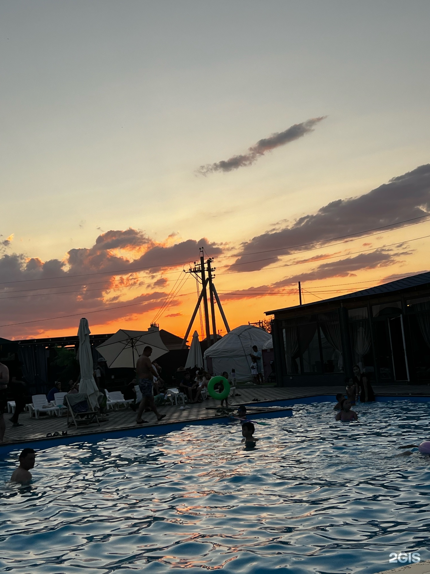 Ais pool