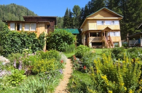 с. Артыбаш: Коттедж Сокол